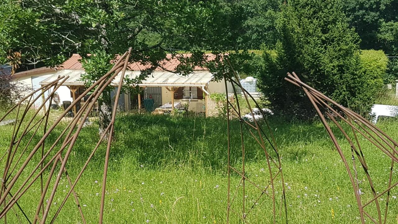 Charming Cottage In Chauminet Sougeres-en-Puisaye Екстериор снимка